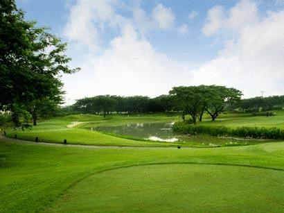 Ciputra Golf, Club & Hotel 泗水 外观 照片